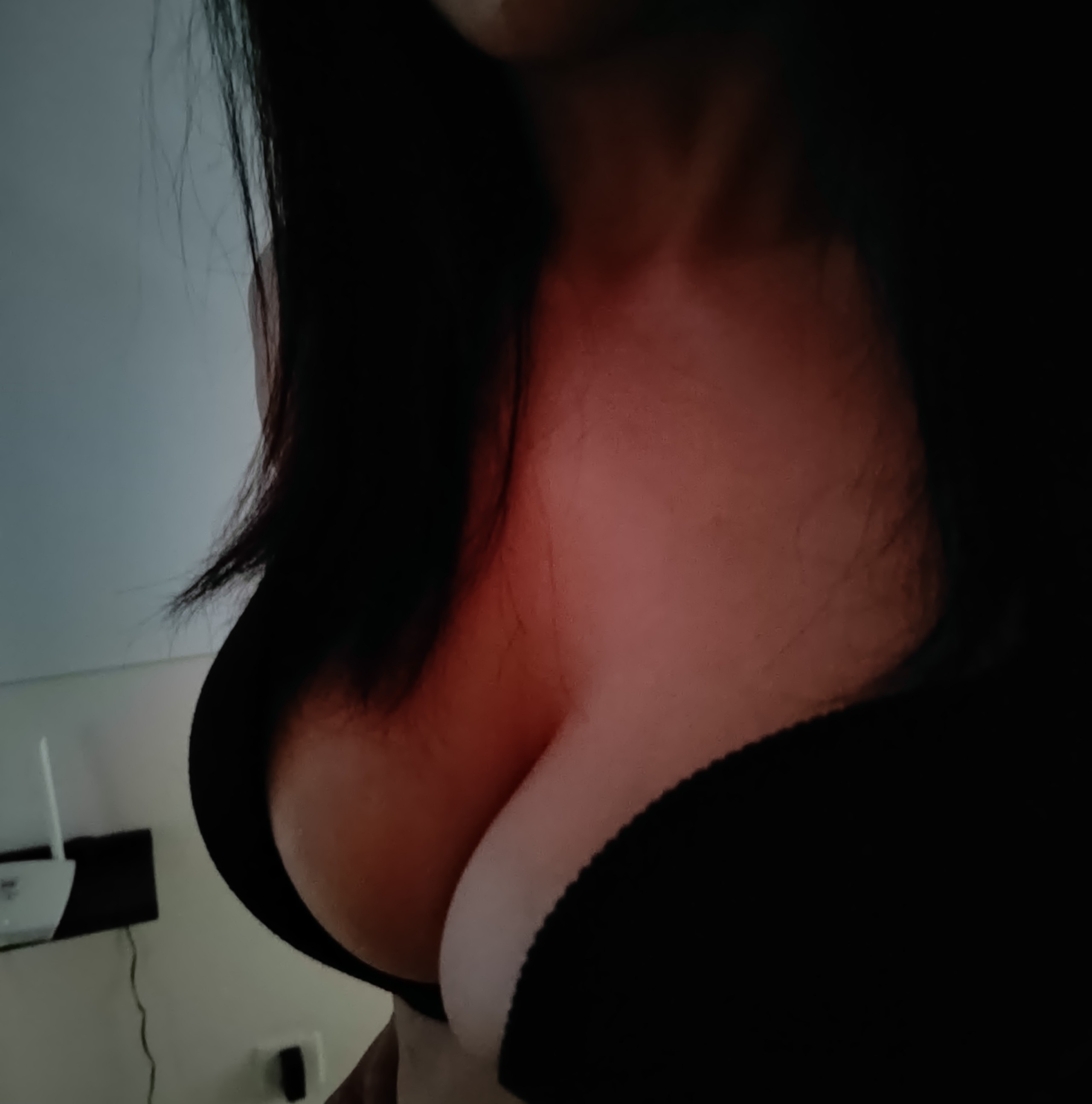 922008_ETC94GW8JNX7SQT.jpg