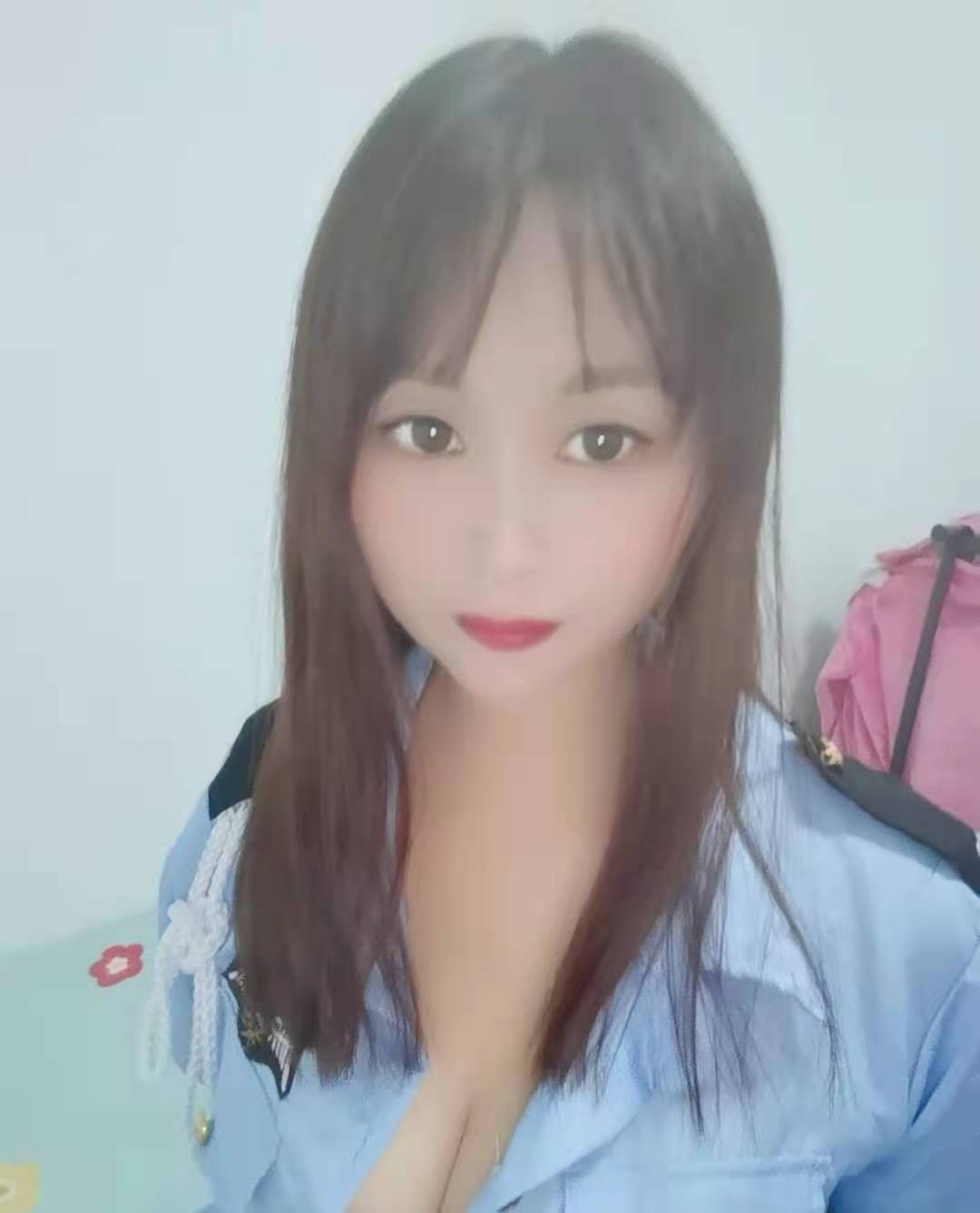 小静mmexport1608479832947.jpg